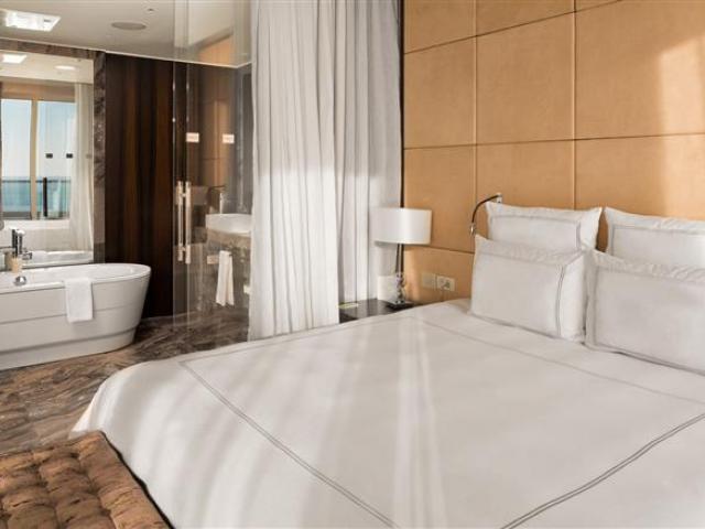 Отель «Swissôtel Resort Сочи Камелия» премиум
